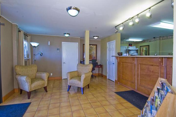 Rodeway Inn