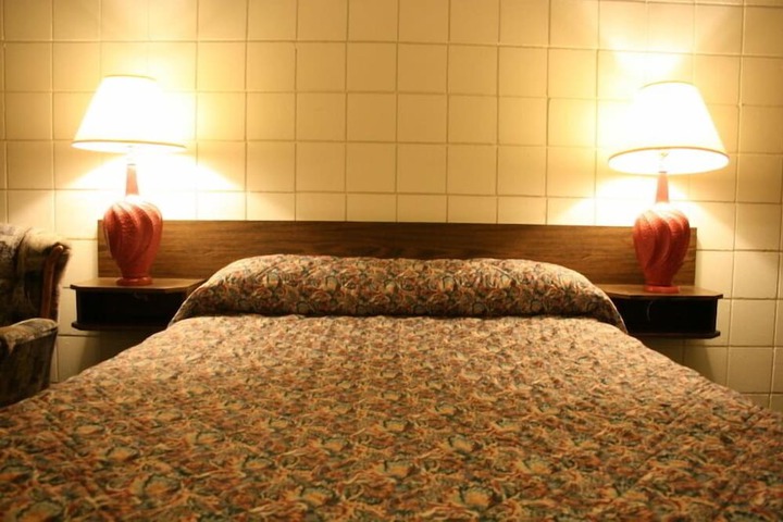 Room 35 of 70