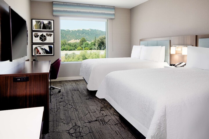 Room 21 of 42