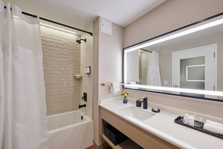 Hotel Effie Sandestin Autograph Collection