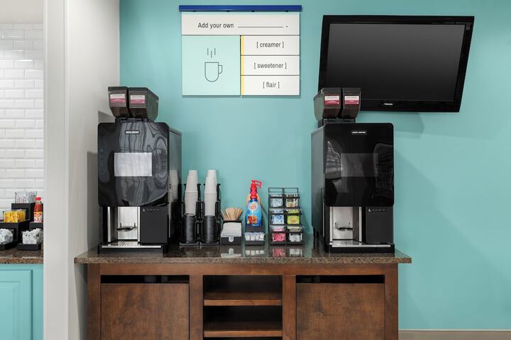 Garner Hotel Madison Huntsville Airport by IHG