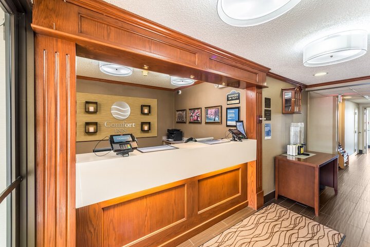 Hotel Interior 10 of 48