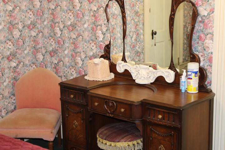The Mays Place Bed and Breakfast