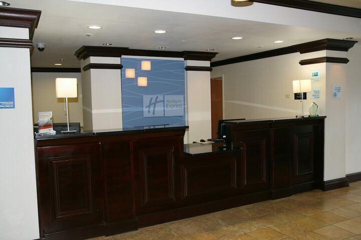 Hotel Interior 10 of 32