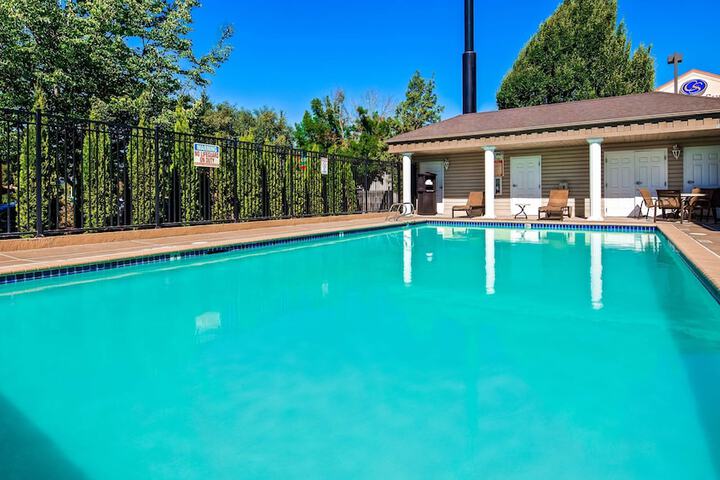 Pool 3 of 31