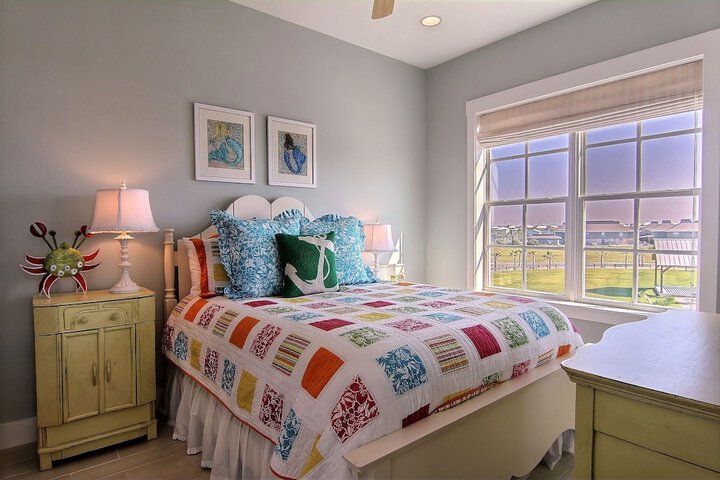 Room 11 of 21