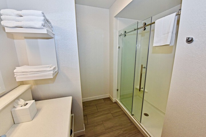 Room 45 of 59