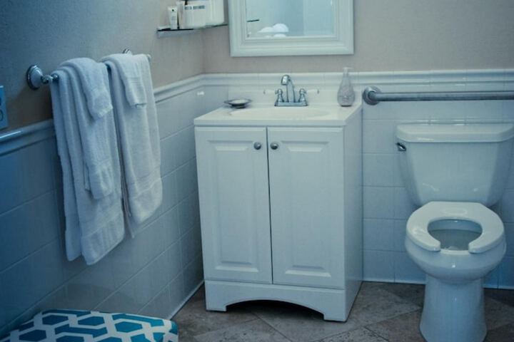 Room 44 of 62