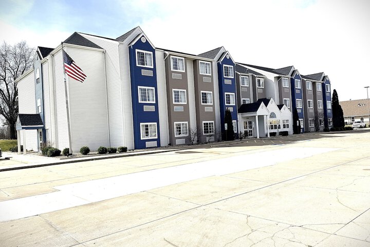 Microtel Inn & Suites by Wyndham Springfield