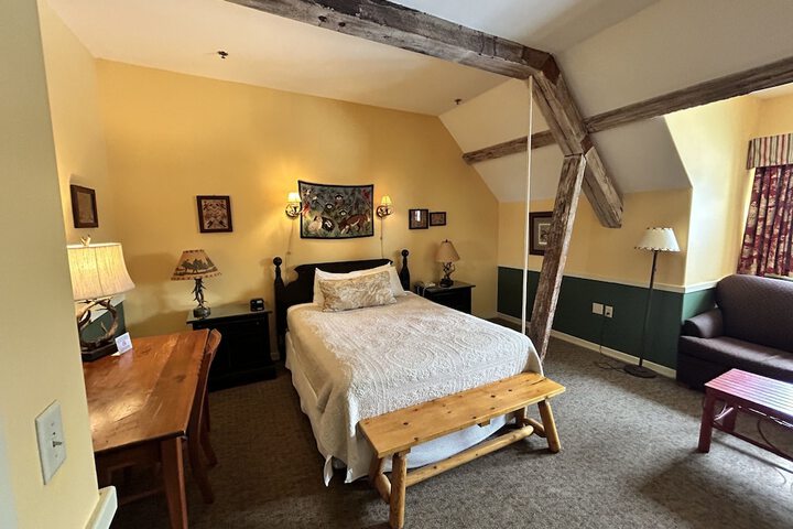 Room 200 of 260