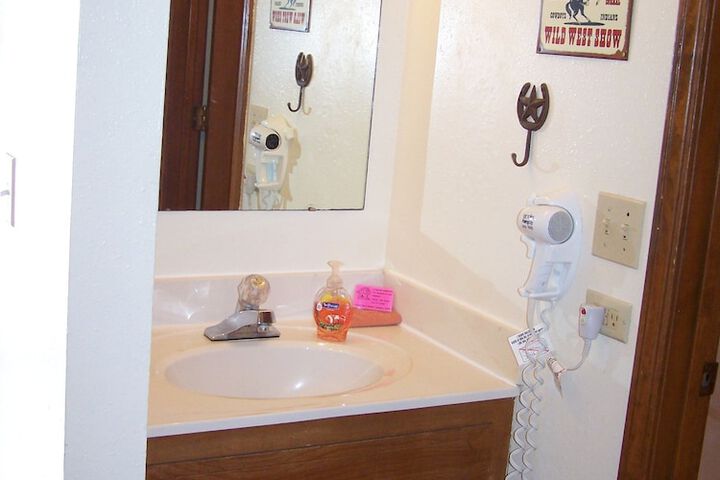 Room 36 of 53