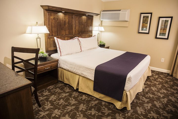 Room 40 of 91
