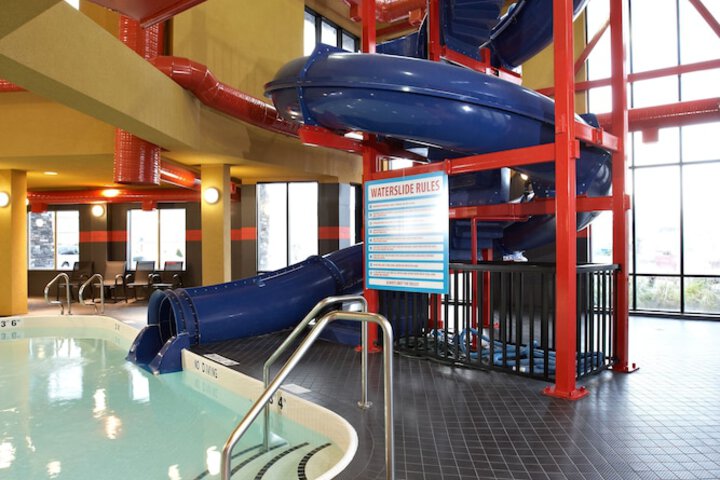 Pool 10 of 73