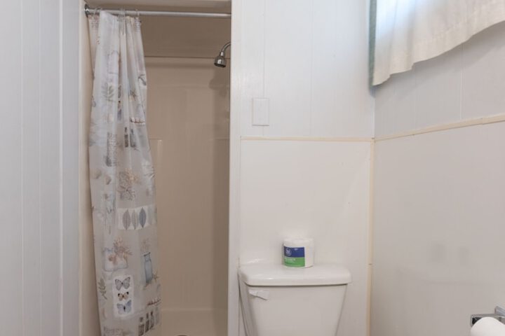 Room 47 of 62