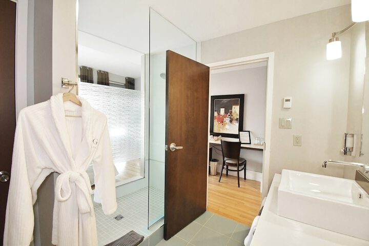 Room 41 of 50