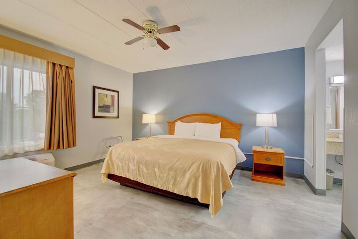 Quality Inn & Suites CVG Airport