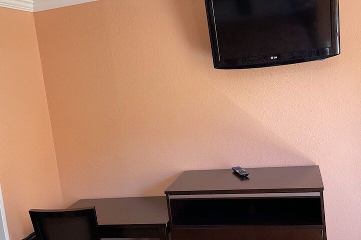 Room 41 of 44