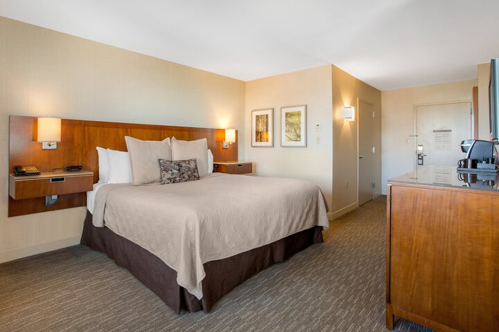 Omni Providence Hotel