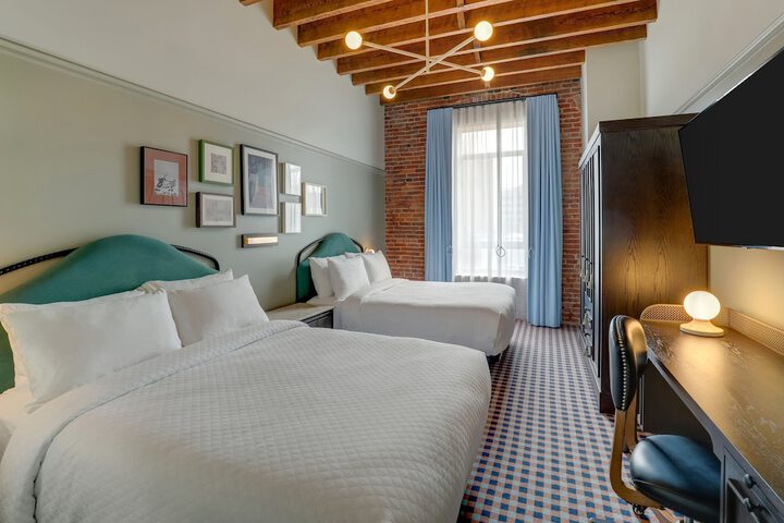 Trilogy Hotel Montgomery Autograph Collection