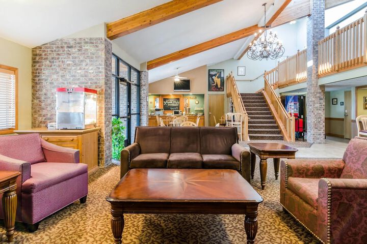 Rodeway Inn Hesston
