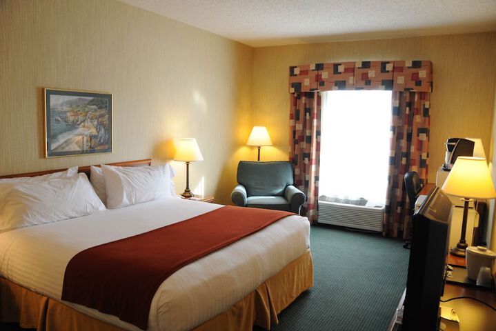 Room 19 of 33
