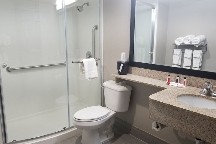 Room 20 of 32