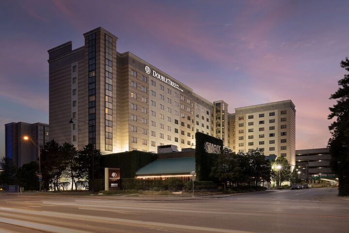 DoubleTree by Hilton Chicago OHare Airport - Rosemont
