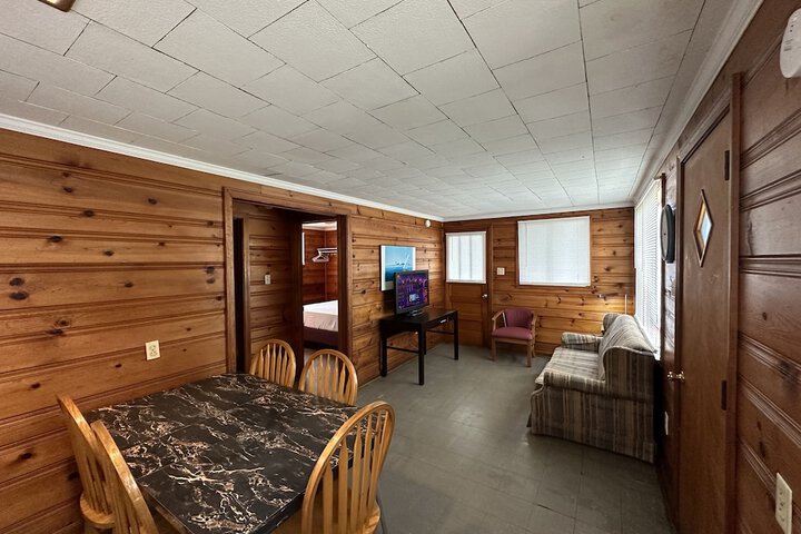 Room 15 of 24
