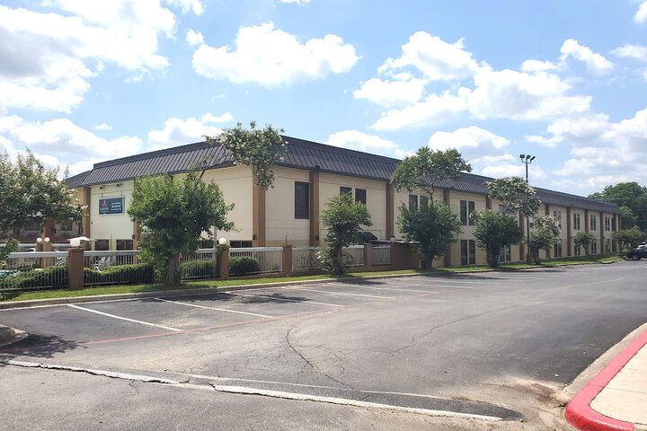Coratel Inn & Suites by Jasper New Braunfels IH-35 EXT 189