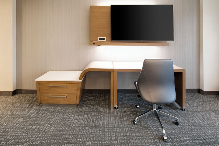 Room 43 of 58