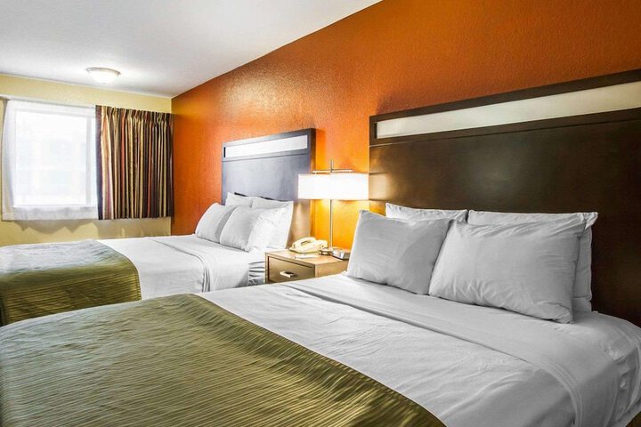 Room 16 of 31