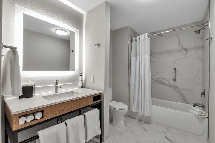 Embassy Suites Buffalo