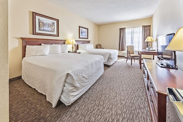 Room 7 of 28