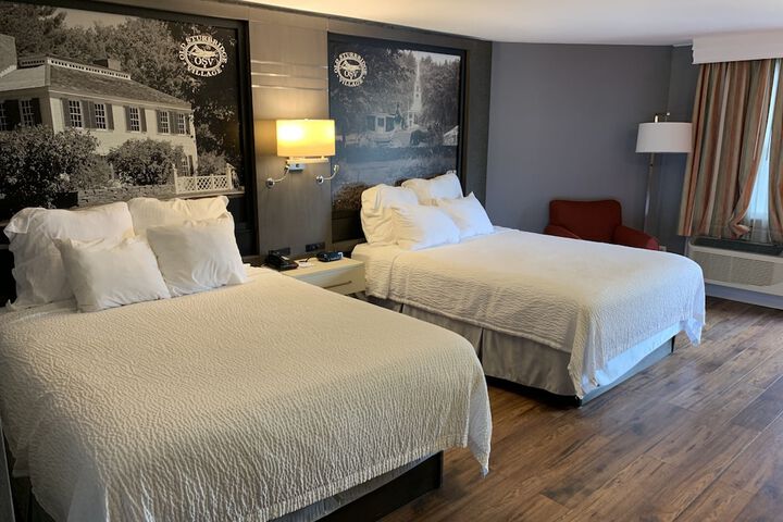 Super 8 by Wyndham Sturbridge