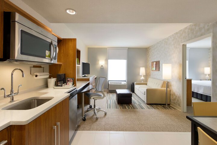 Room 13 of 24