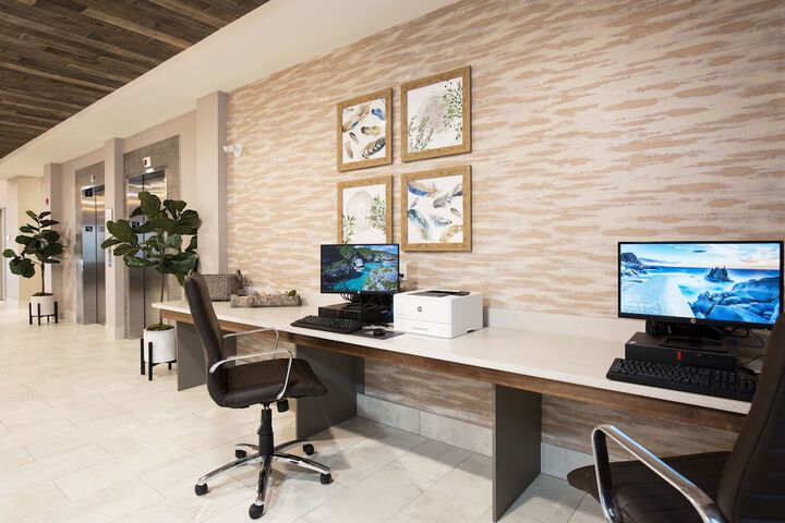 Business Center 49 of 53