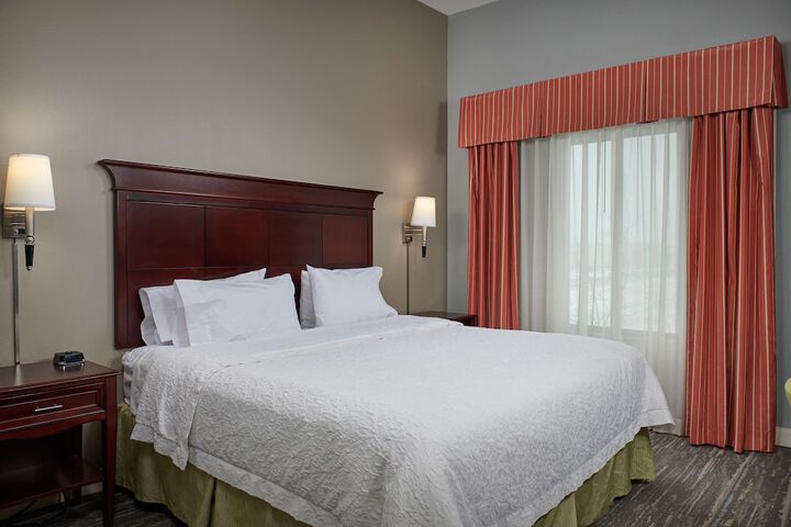 Room 35 of 85