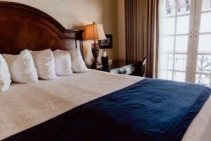 The Hotel Paisano
