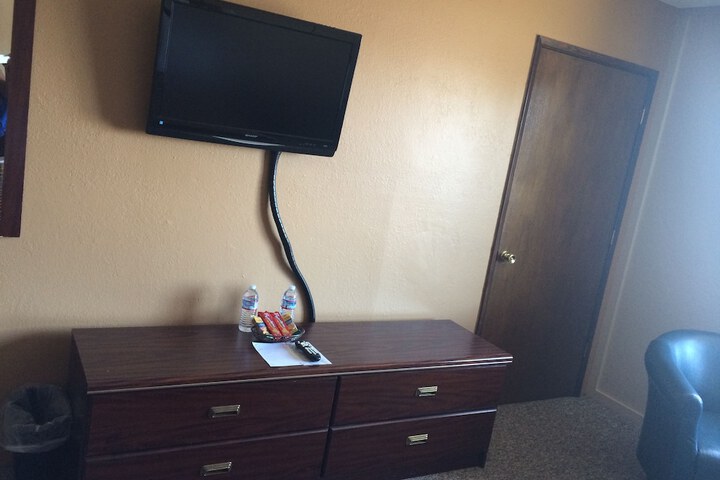Room 19 of 40