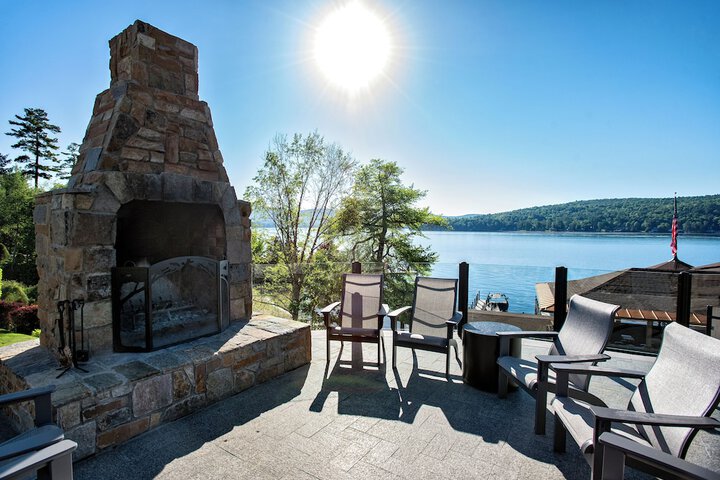 Lodges at Cresthaven