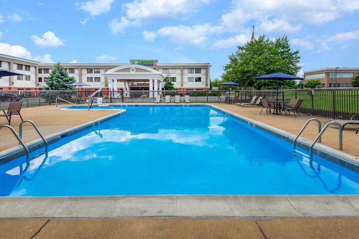 Pool 8 of 57