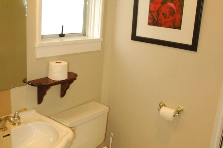Room 62 of 73