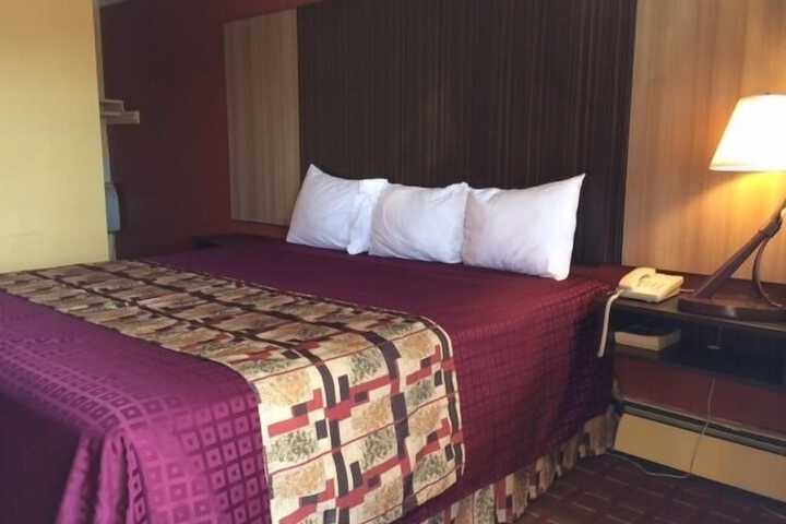 Budget Inn