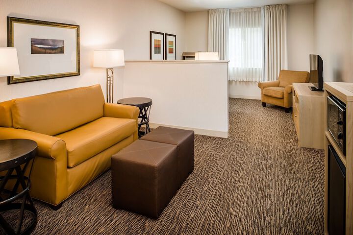 DoubleTree by Hilton Olympia Downtown Capitol District
