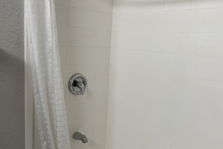 Room 7 of 30