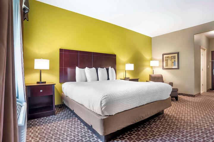 Room 38 of 52
