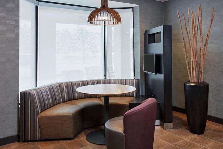 Courtyard by Marriott Detroit Pontiac / Auburn Hills