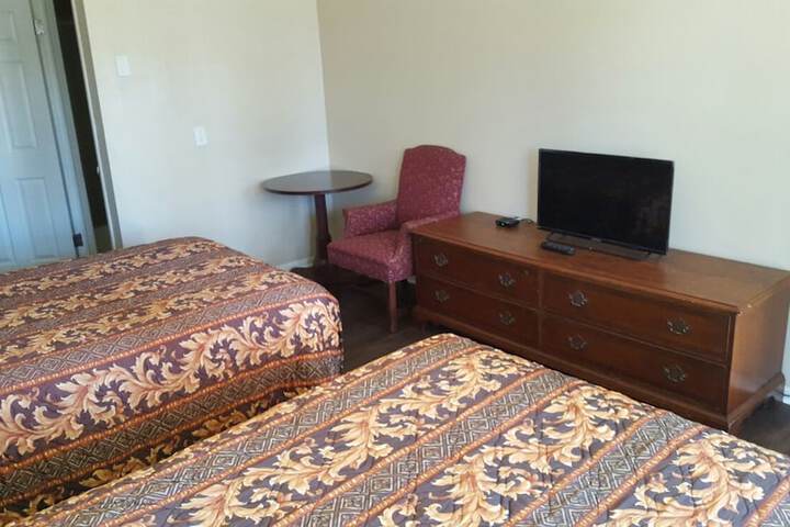 Room 16 of 23