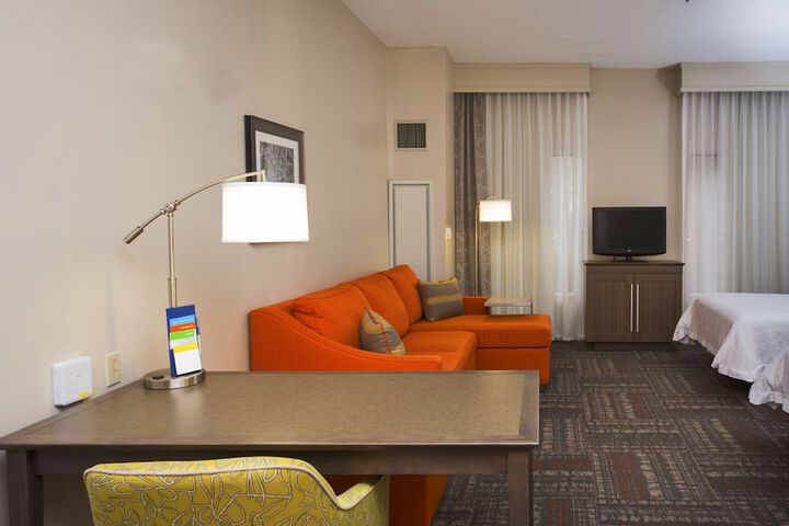Hampton Inn & Suites Valdosta / Conference Center