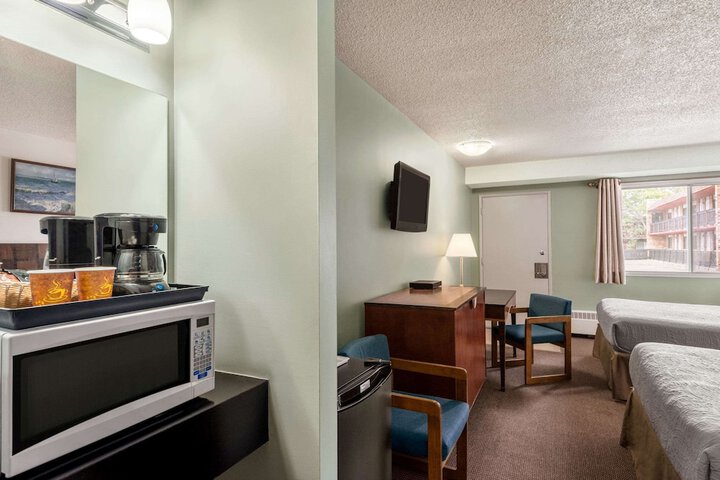 Room 44 of 56